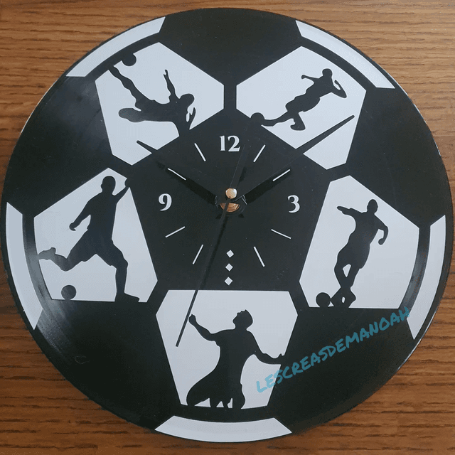 Horloge thème foot